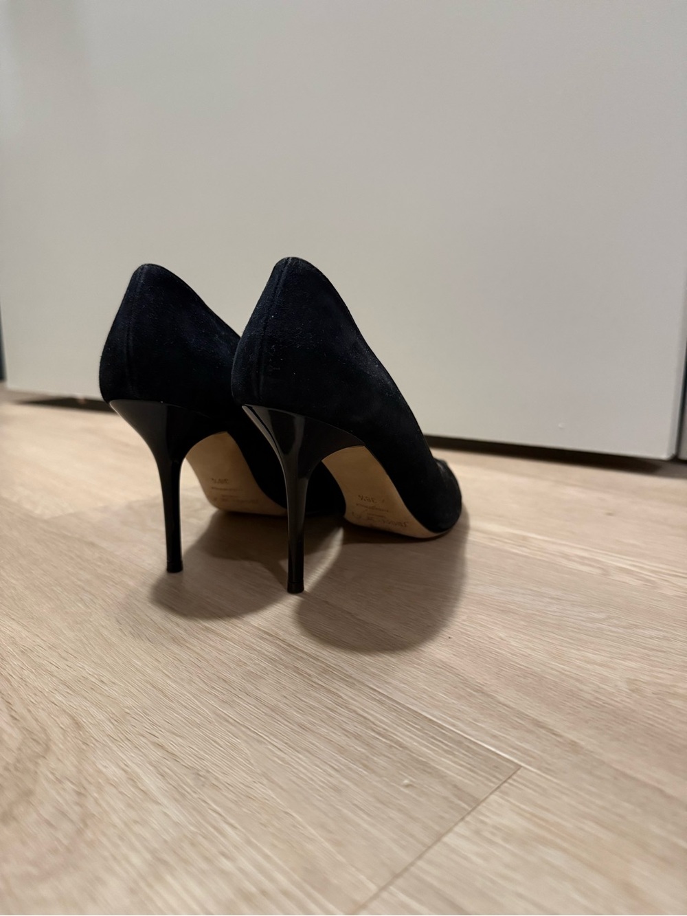 Jimmy Choo Black Suede Pointed Pumps with Stiletto Heel - Picture 4 of 4